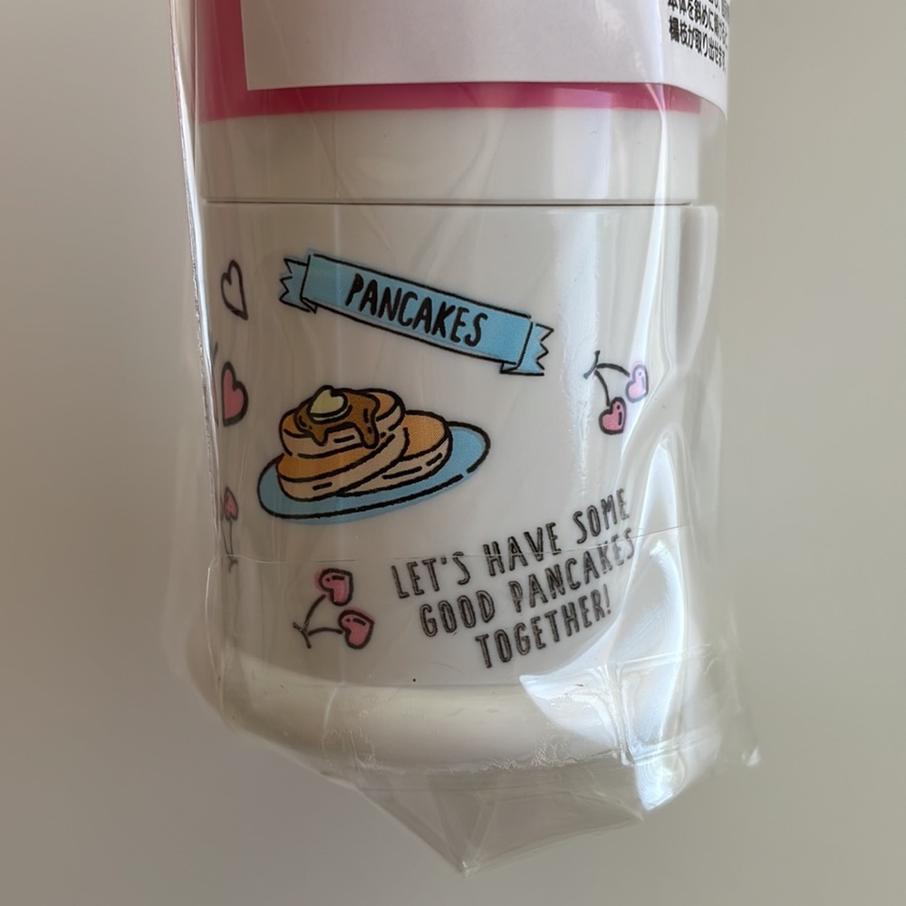 Hello Kitty Toothpick Dispenser - Picture 7 of 7